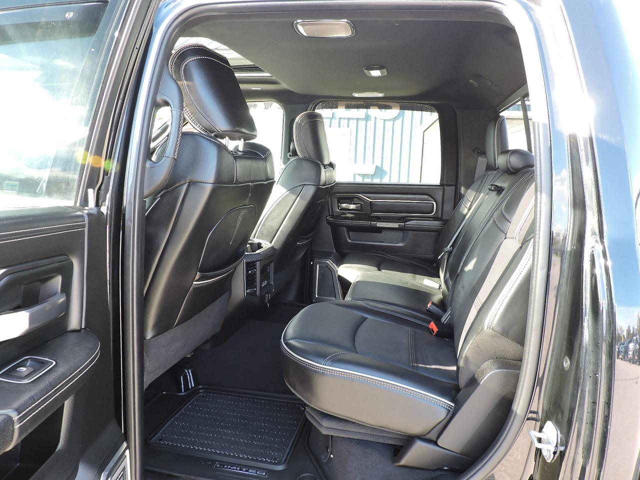 2020 RAM 2500 Limited 6.7L Diesel 4X4  Loaded Only 78000KM Photo