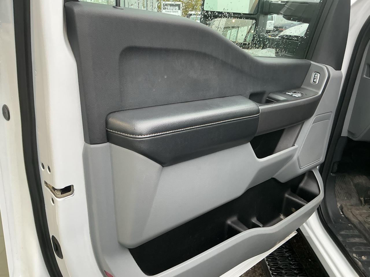 2025 Ford SUPER DUTY F-250 SRW