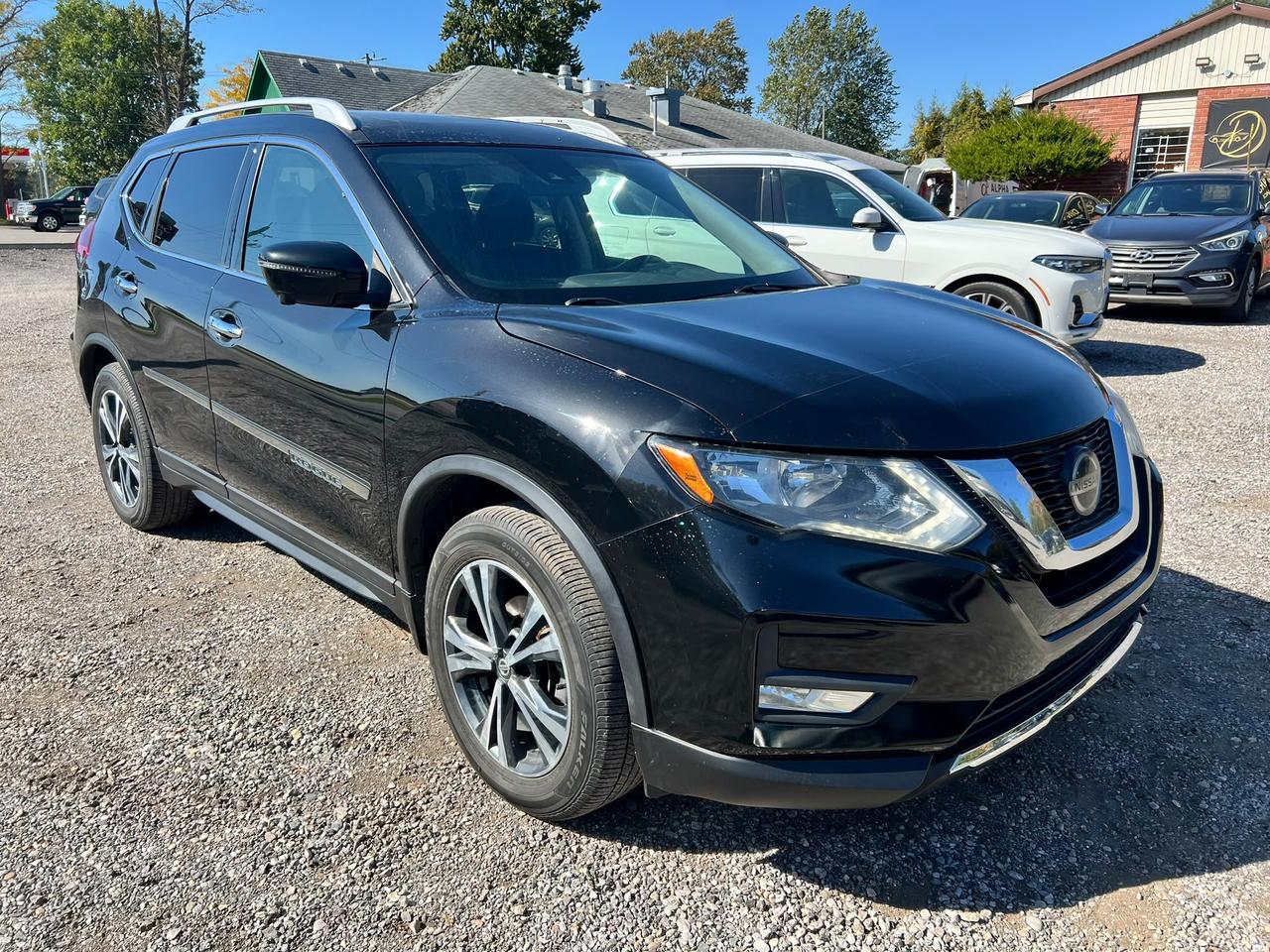 2019 Nissan Rogue SV CERTIFIED Photo
