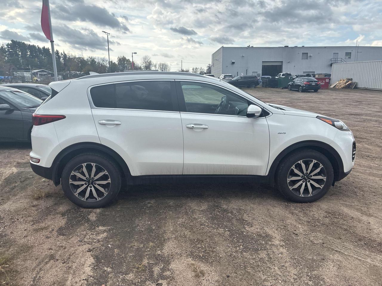2017 Kia Sportage EX Photo5
