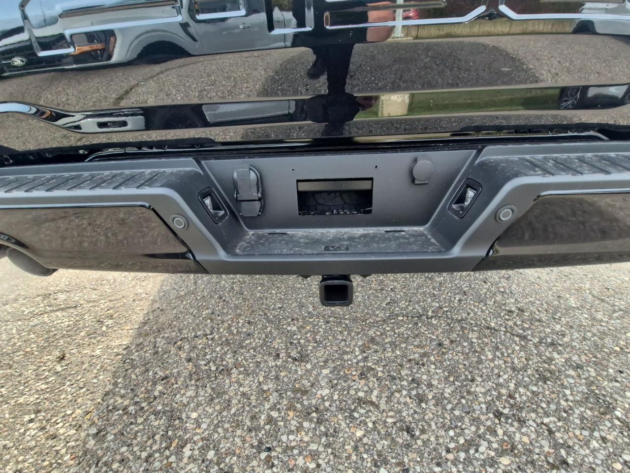 2026 Ford F-150 XLT, 303A PKG, BLACK PKG, MOONROOF, 360 CAMERA Photo