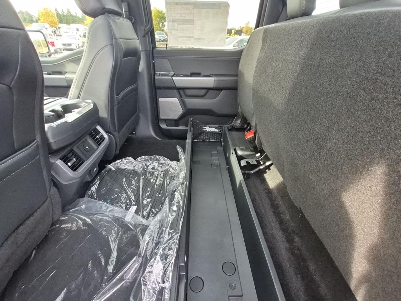 2026 Ford F-150 XLT, 303A PKG, BLACK PKG, MOONROOF, 360 CAMERA Photo