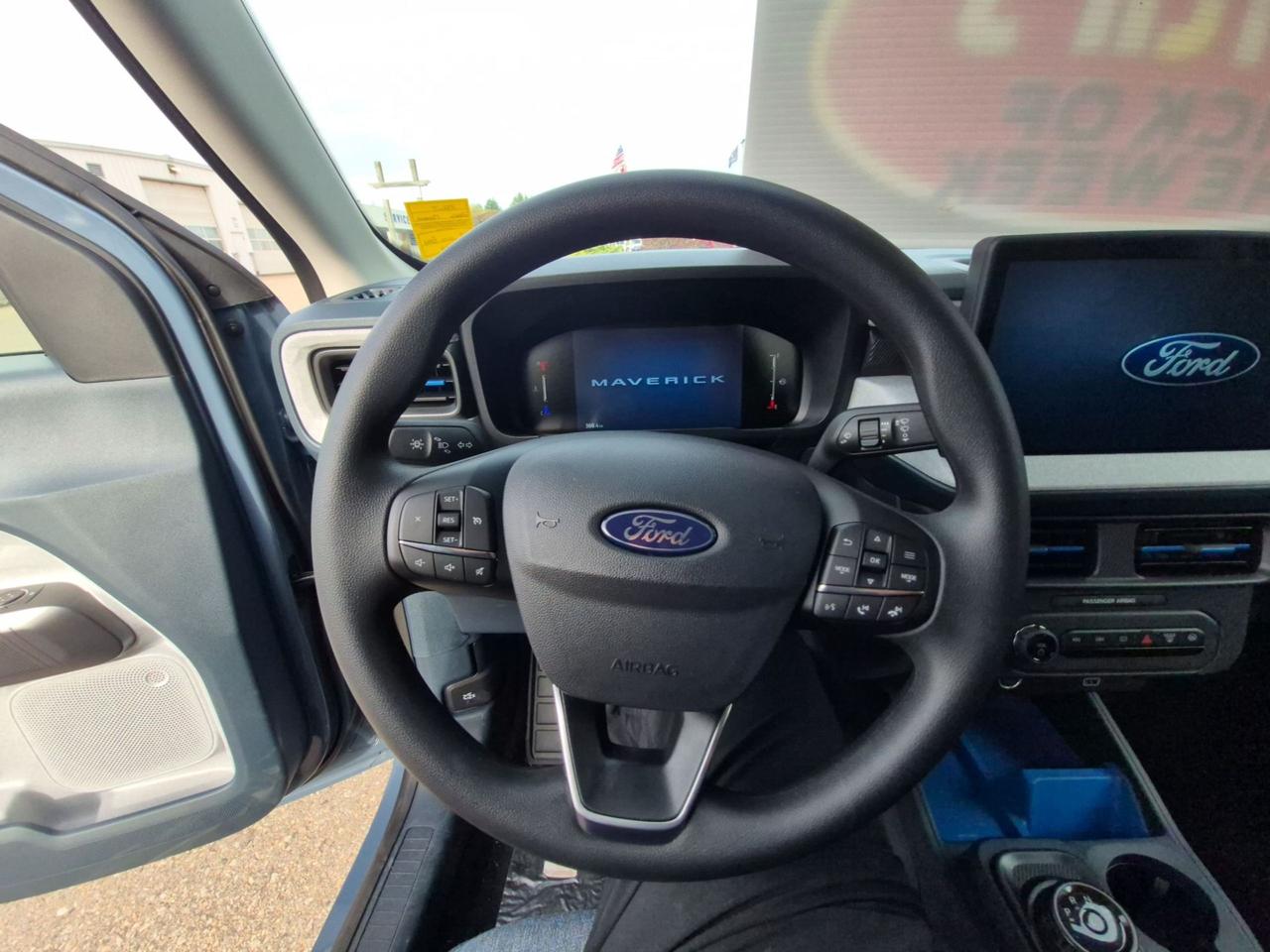 2026 Ford Maverick XLT, SYNC4, 13.2"CENTRE TOUCHSCREEN, TRAILER HITCH Photo