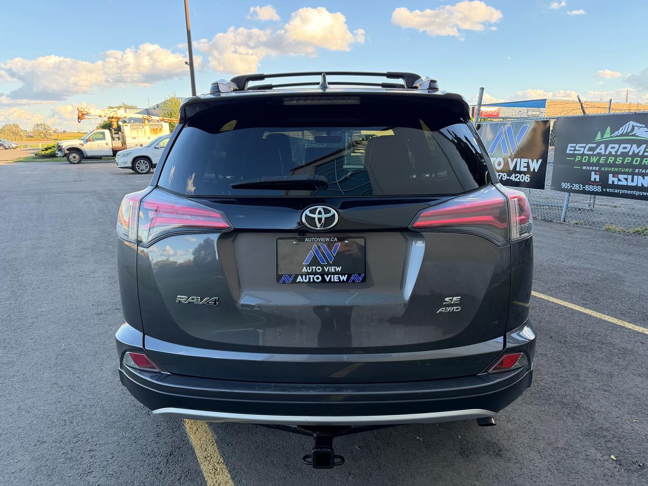 2016 Toyota RAV4 se Photo