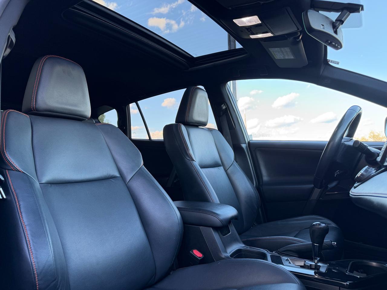 2016 Toyota RAV4 se Photo