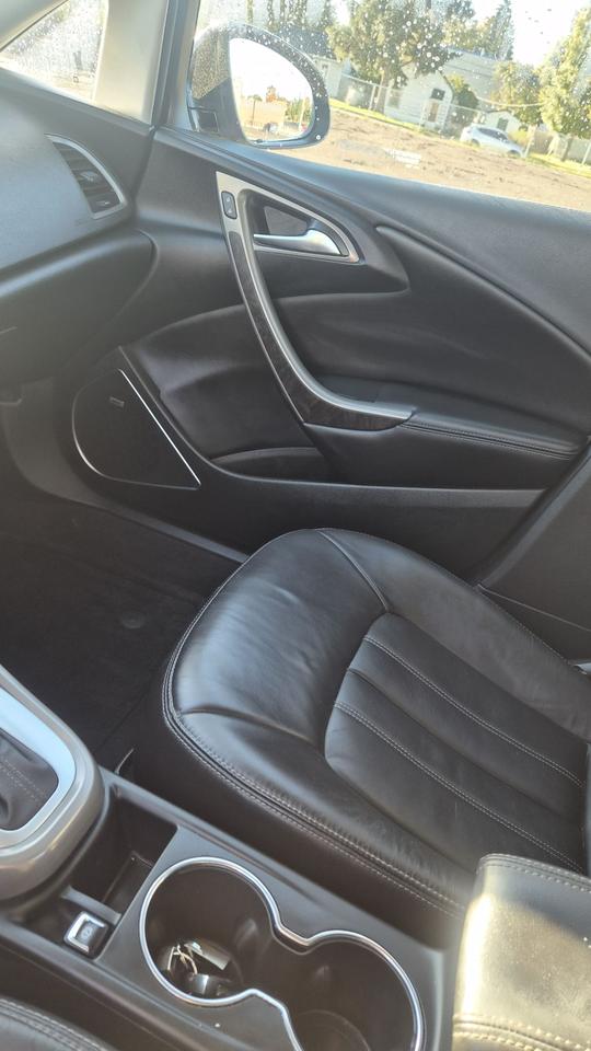 2013 Buick Verano Leather Photo