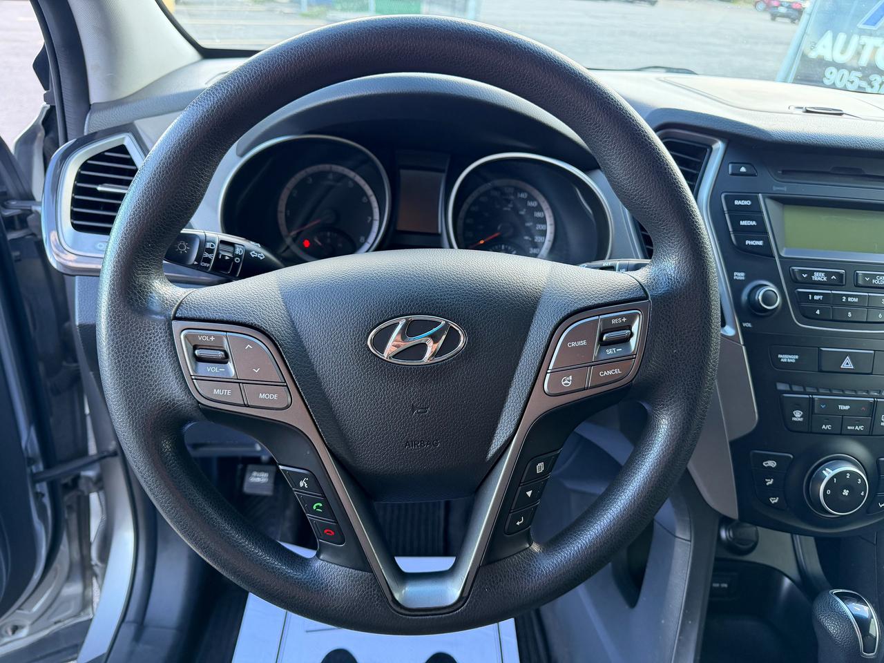 2015 Hyundai Santa Fe XL *7 SEATER* Photo