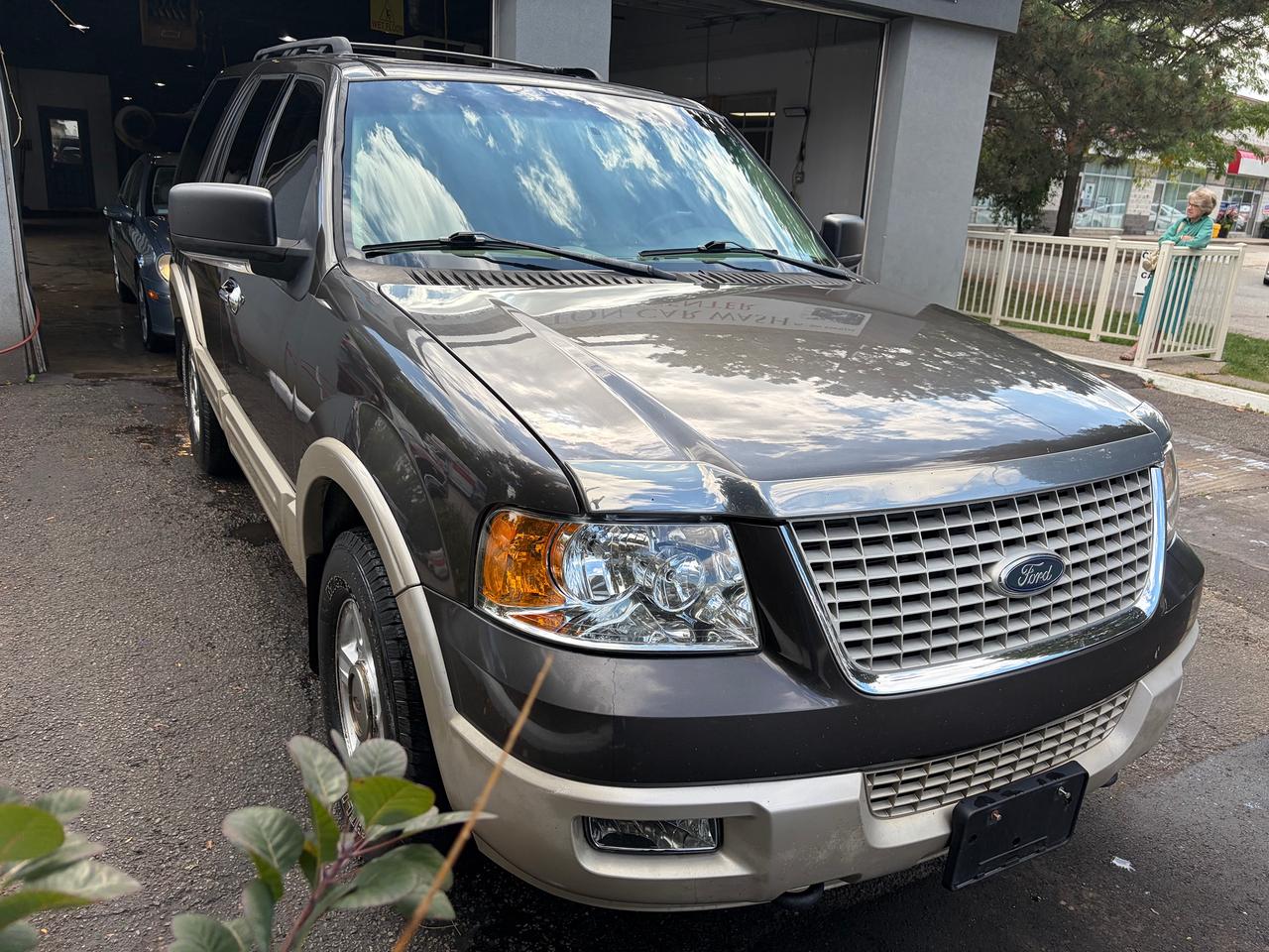 2006 Ford Expedition Eddie Bauer Photo2