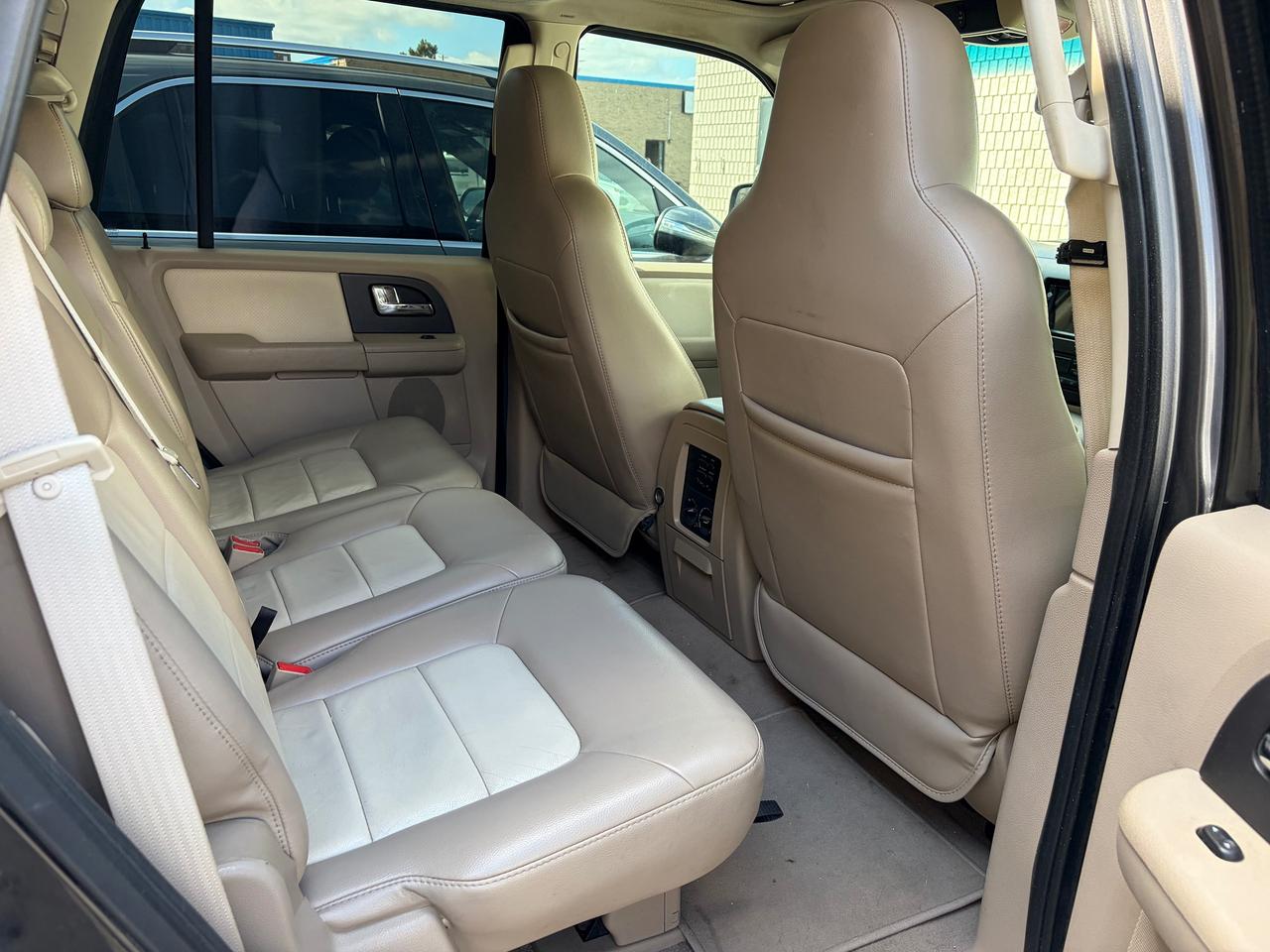 2006 Ford Expedition Eddie Bauer Photo