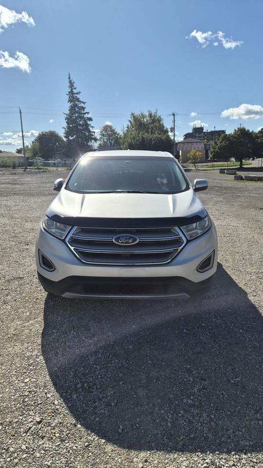 2017 Ford Edge SEL Photo