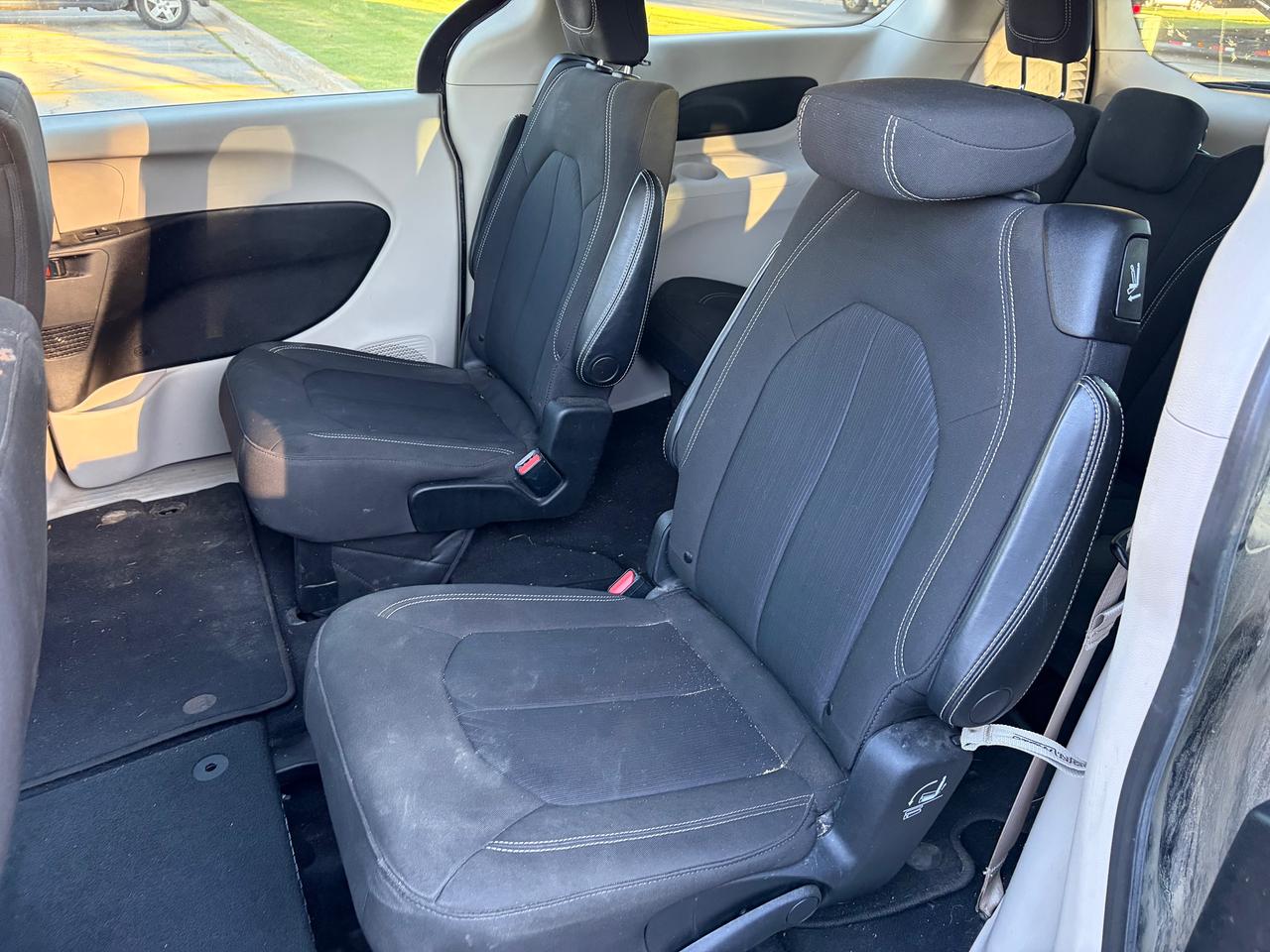 2021 Chrysler Grand Caravan SXT Photo