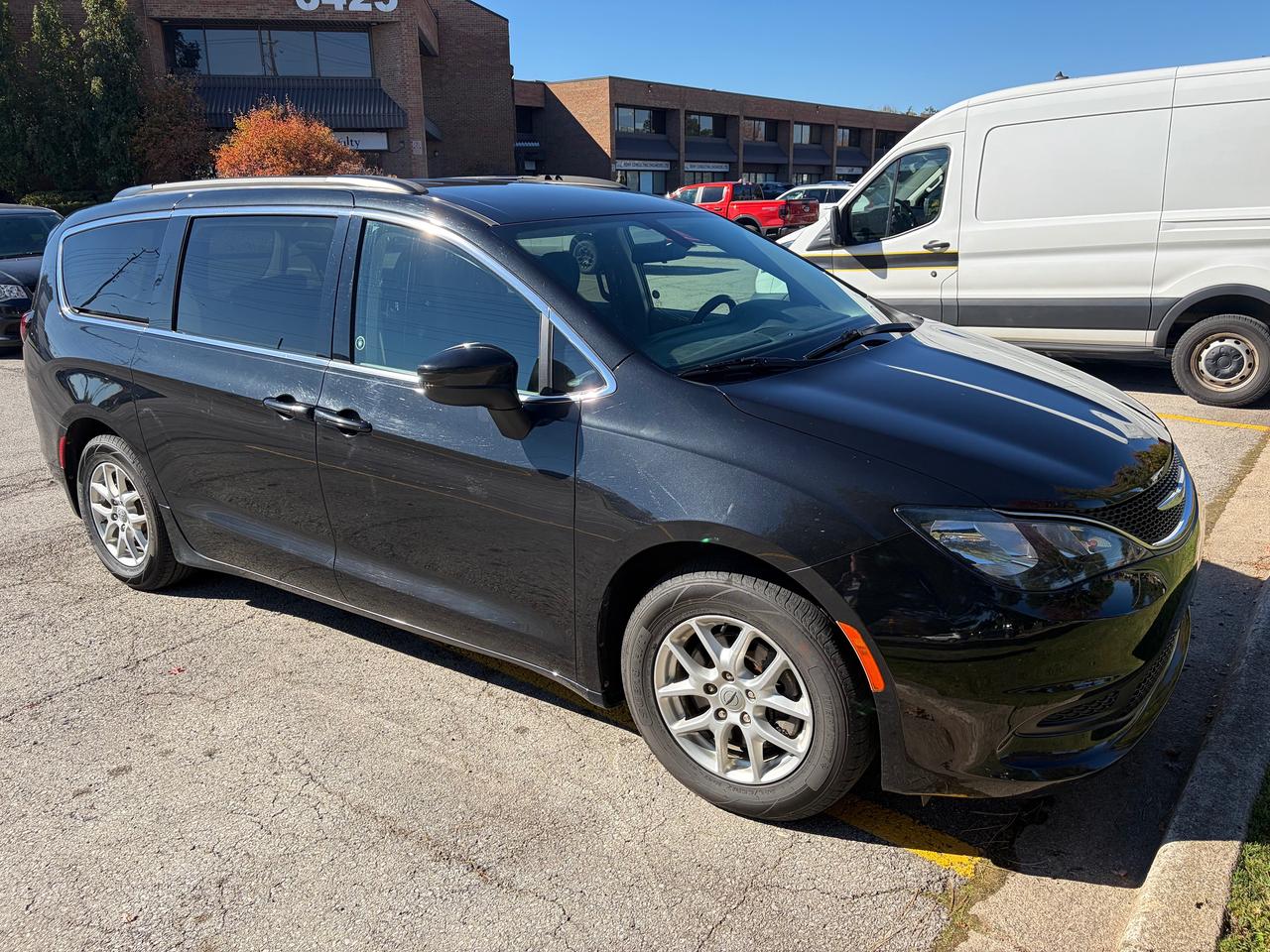 2021 Chrysler Grand Caravan SXT Photo