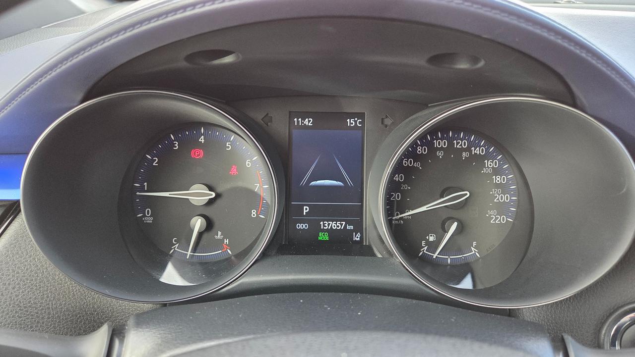 2021 Toyota C-HR XLE Premium Photo