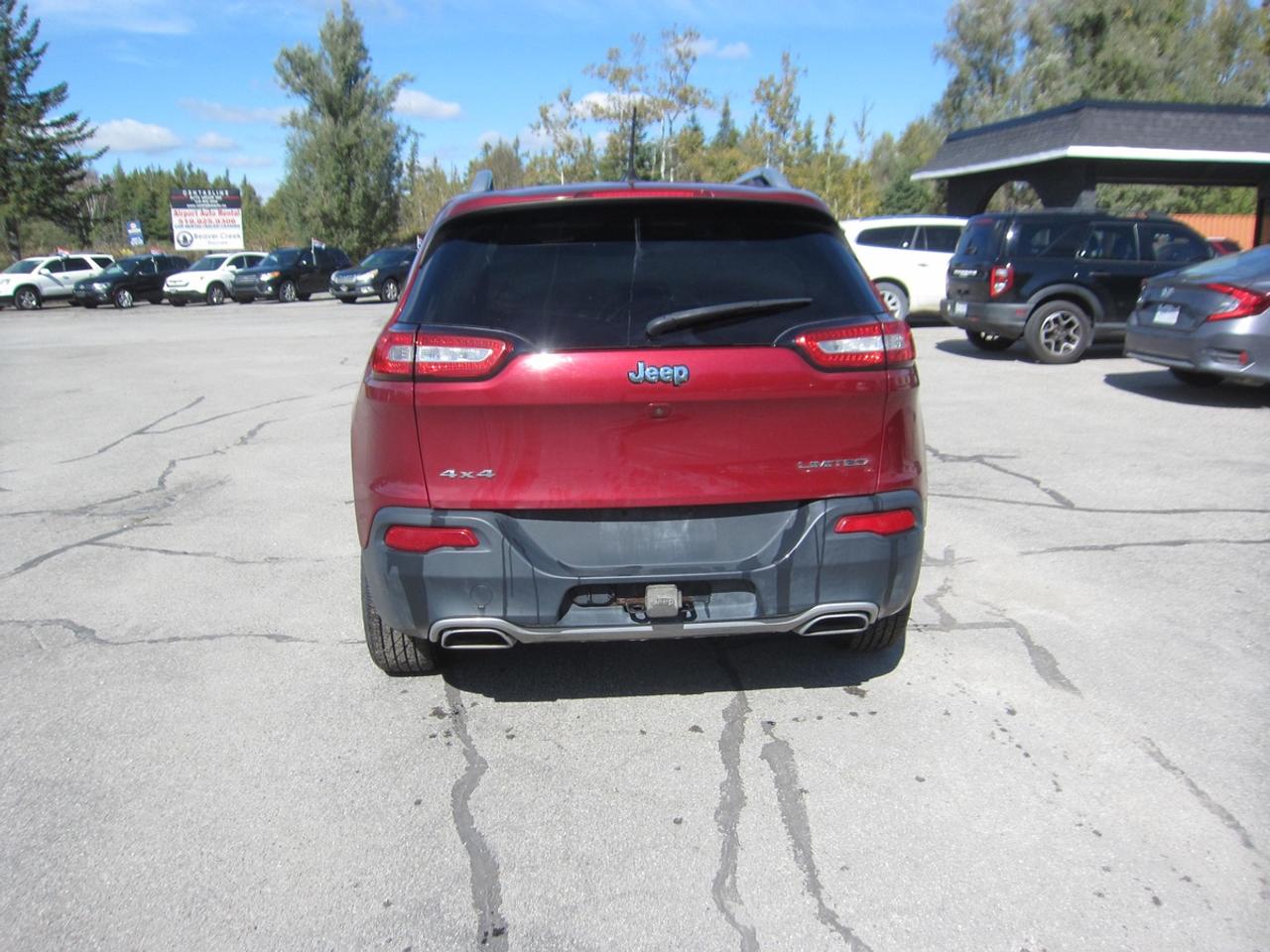 2016 Jeep Cherokee Limited Photo2