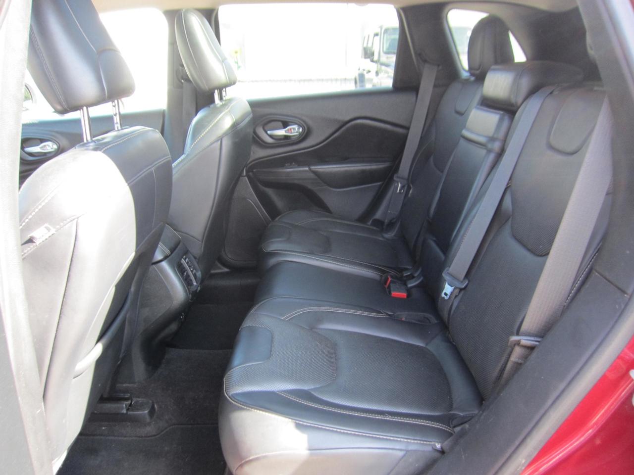 2016 Jeep Cherokee Limited Photo