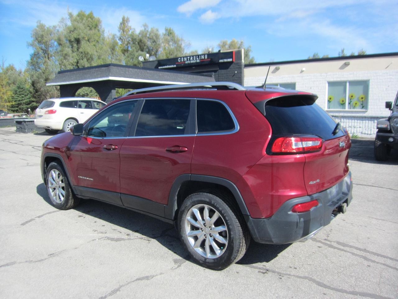 2016 Jeep Cherokee Limited Photo1