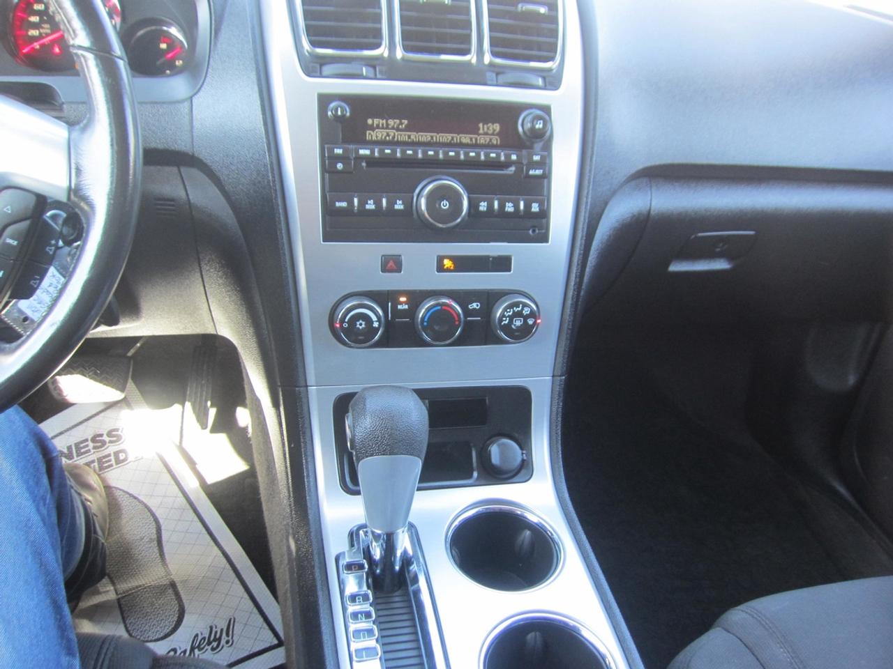 2011 GMC Acadia SL Photo