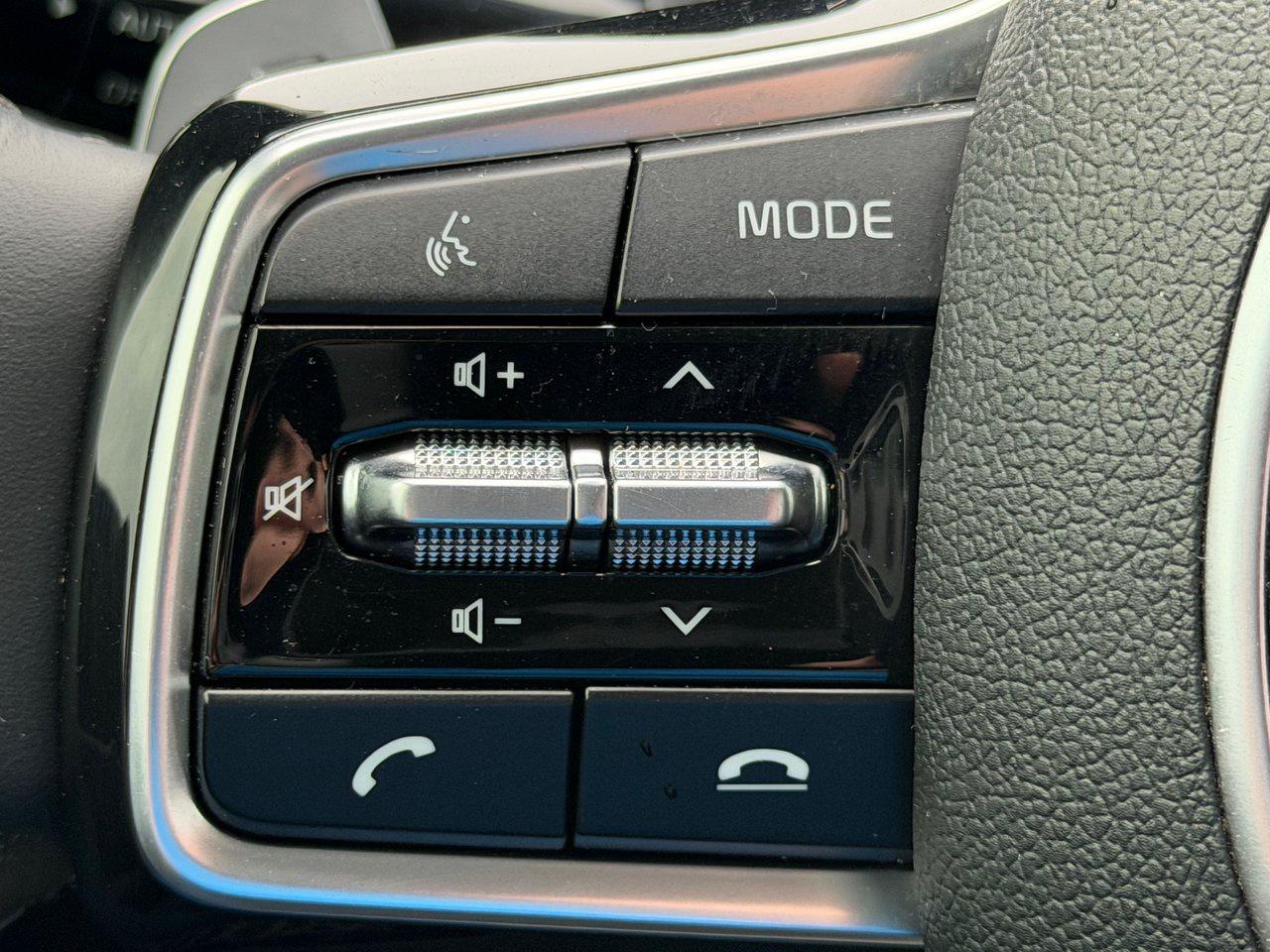 2023 Kia Sorento X-Line Photo