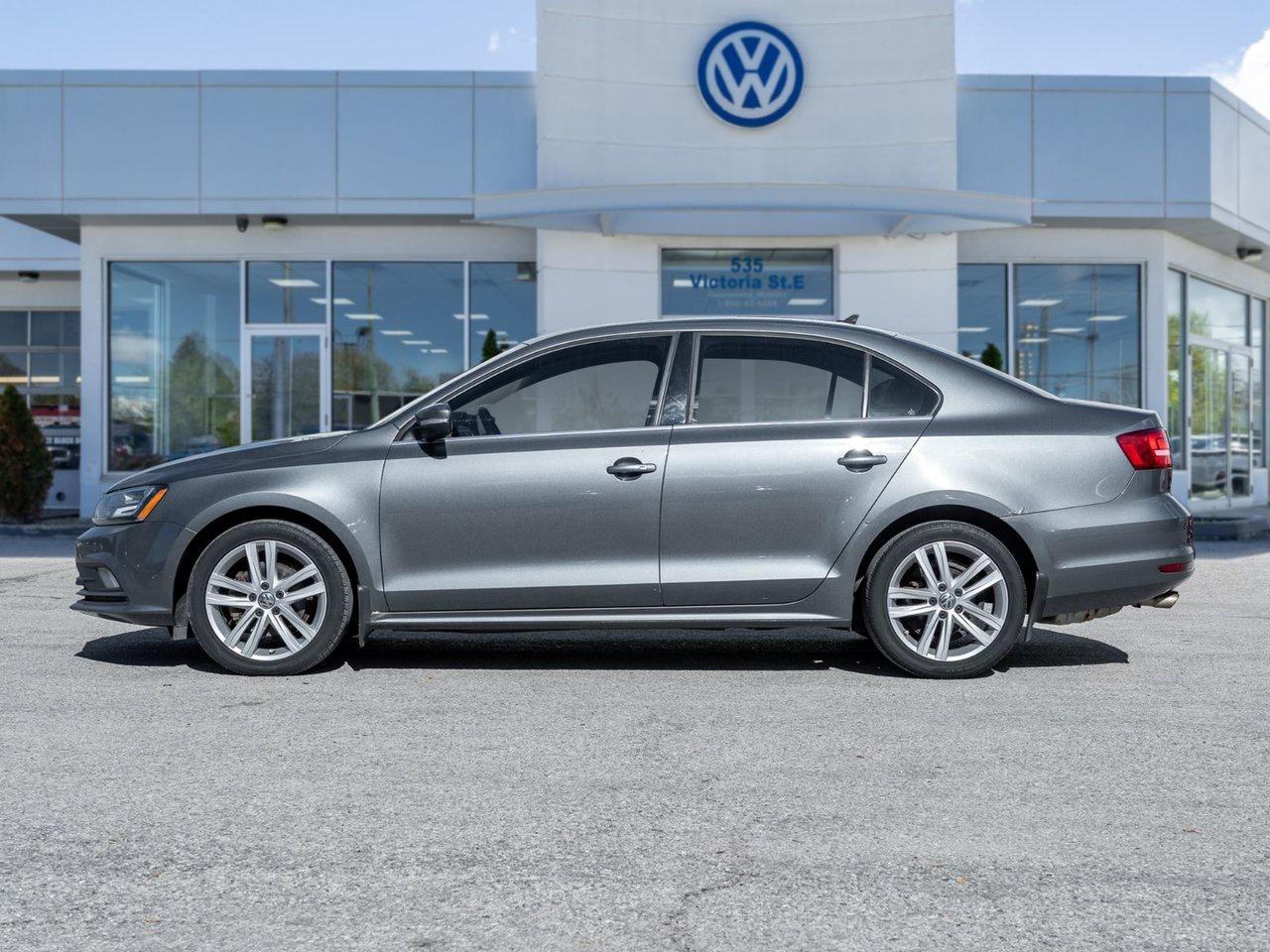 2015 Volkswagen Jetta Sedan Highline Photo