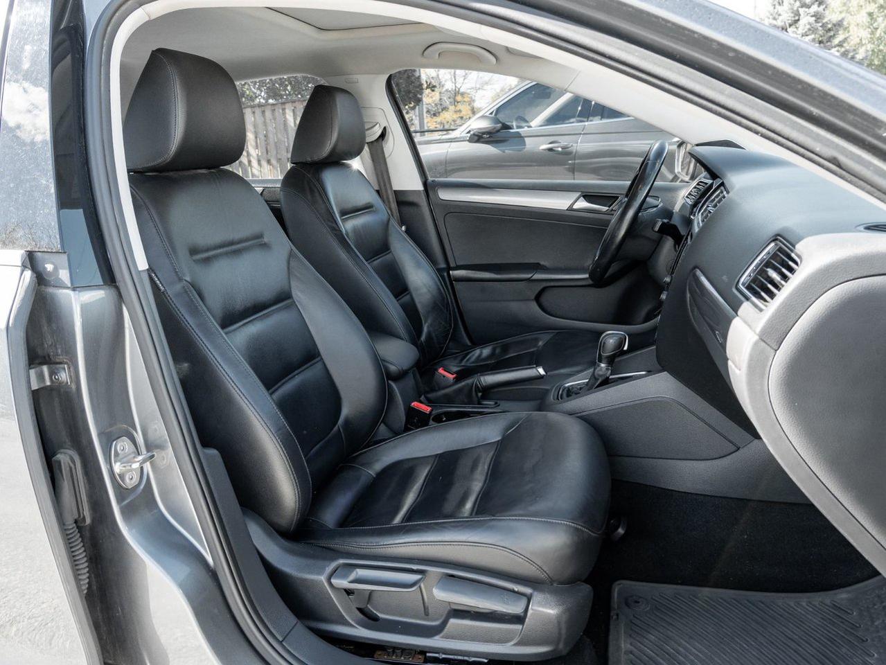 2015 Volkswagen Jetta Sedan Highline Photo
