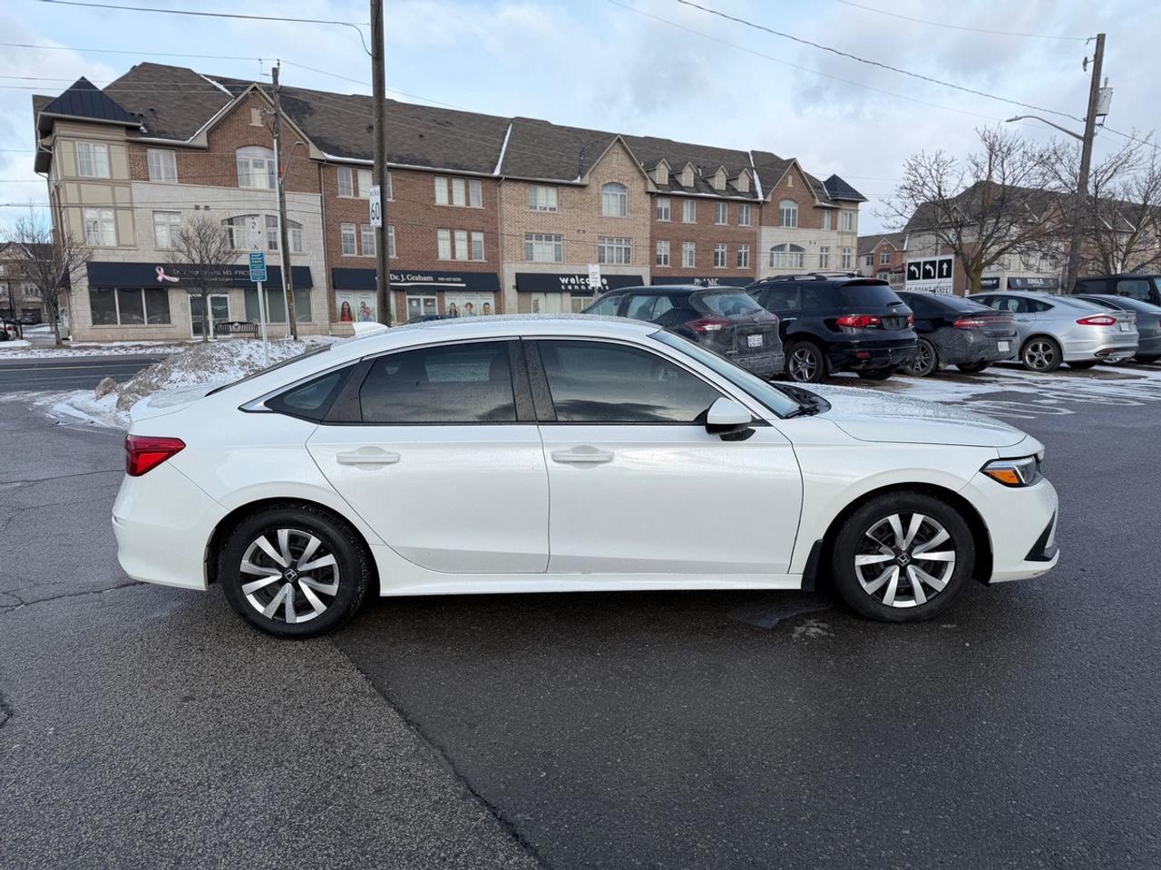 2022 Honda Civic LX Photo