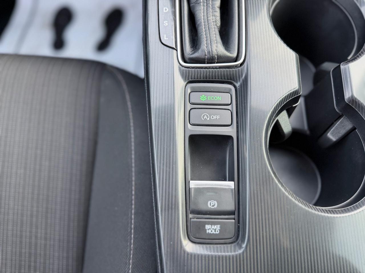 2022 Honda Civic LX Photo