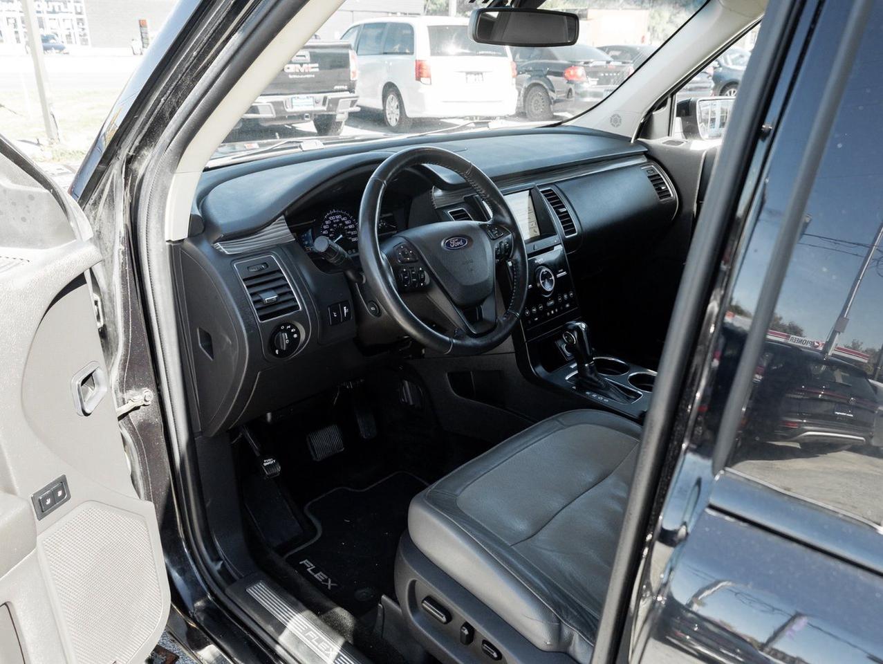 2019 Ford Flex Limited Photo