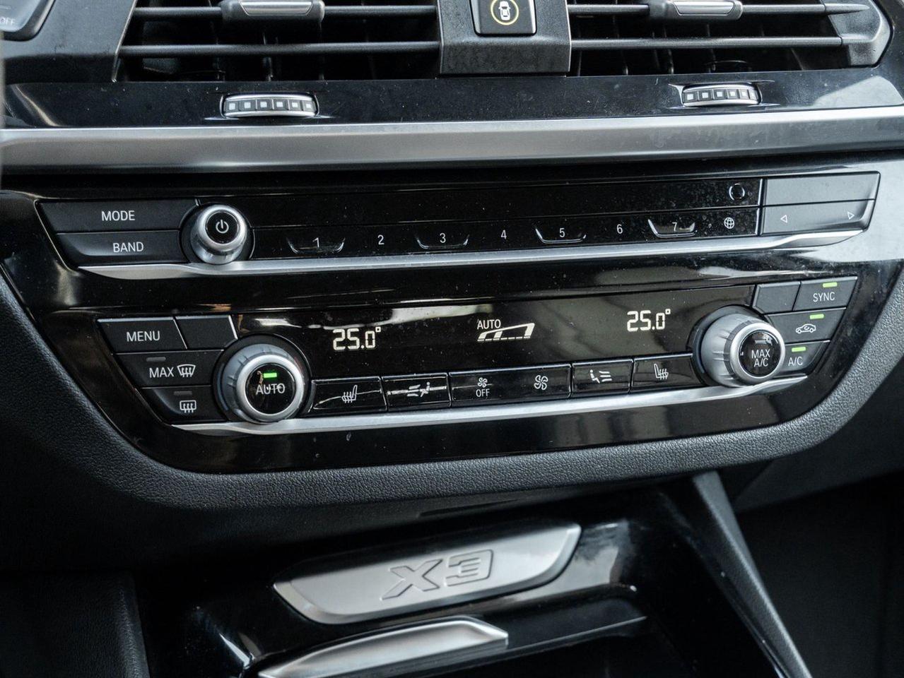 2018 BMW X3 xDrive30i Photo