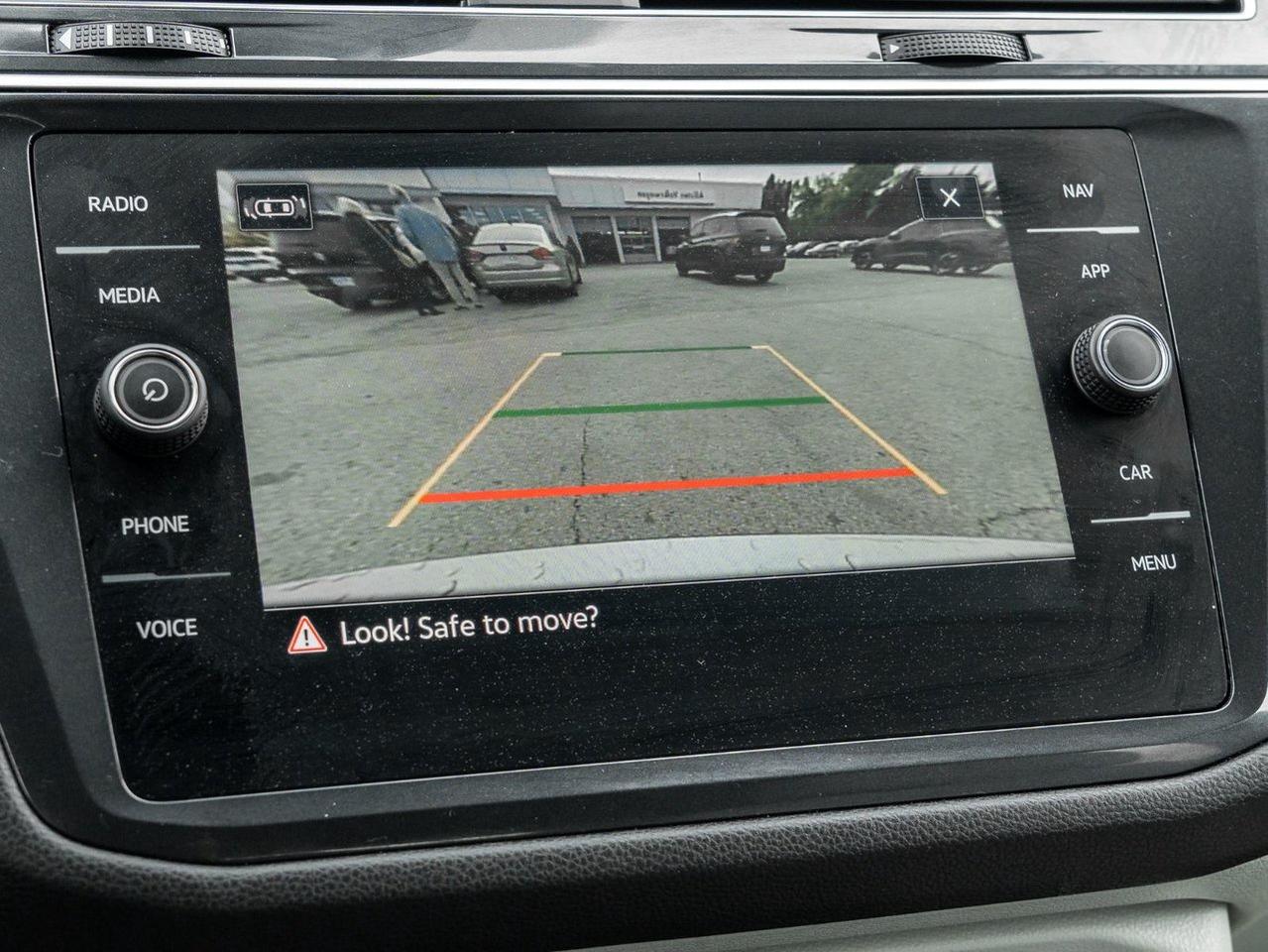 2024 Volkswagen Tiguan Highline R-line Photo