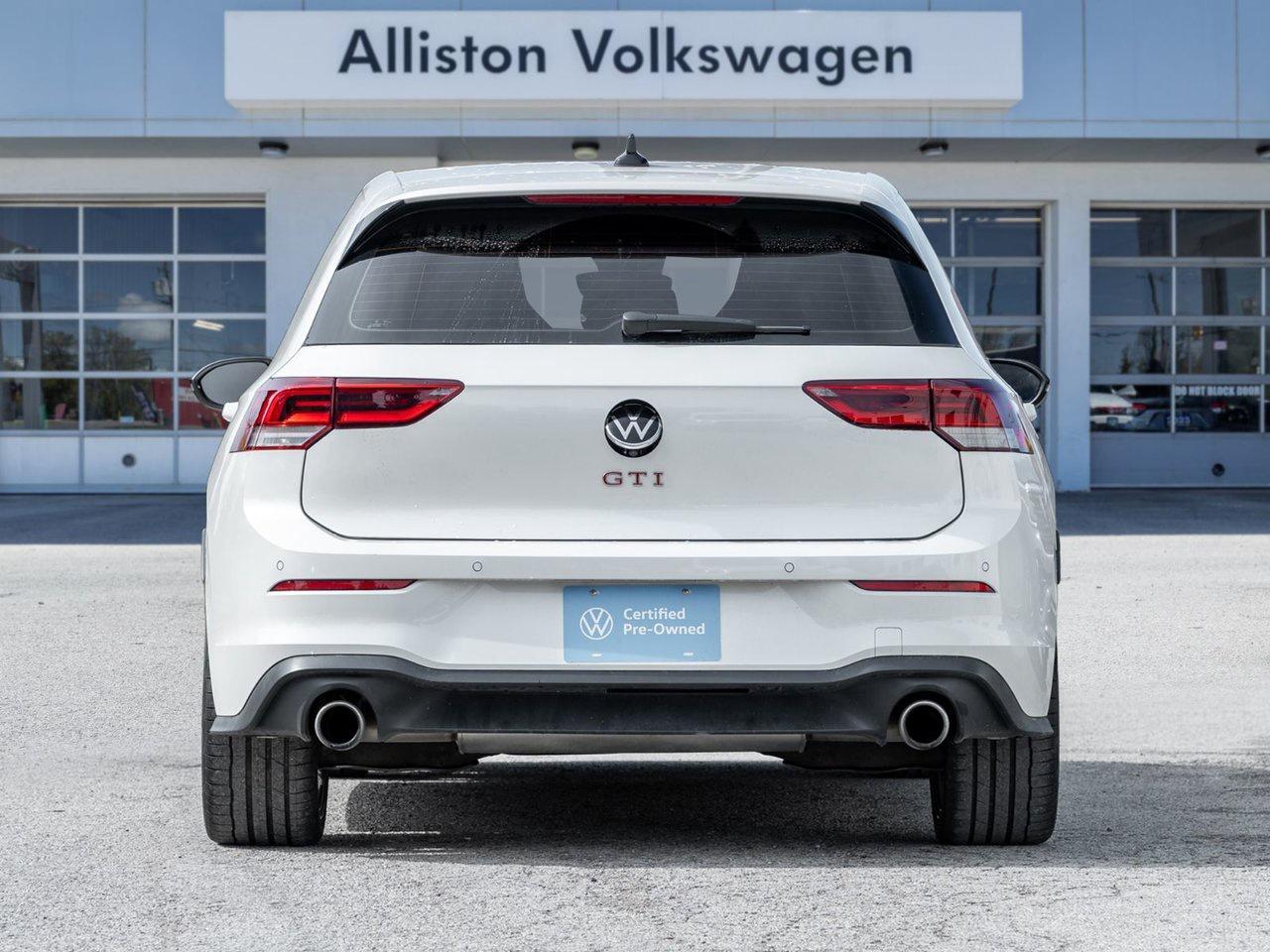 2024 Volkswagen Golf GTI 380 Autobahn Photo