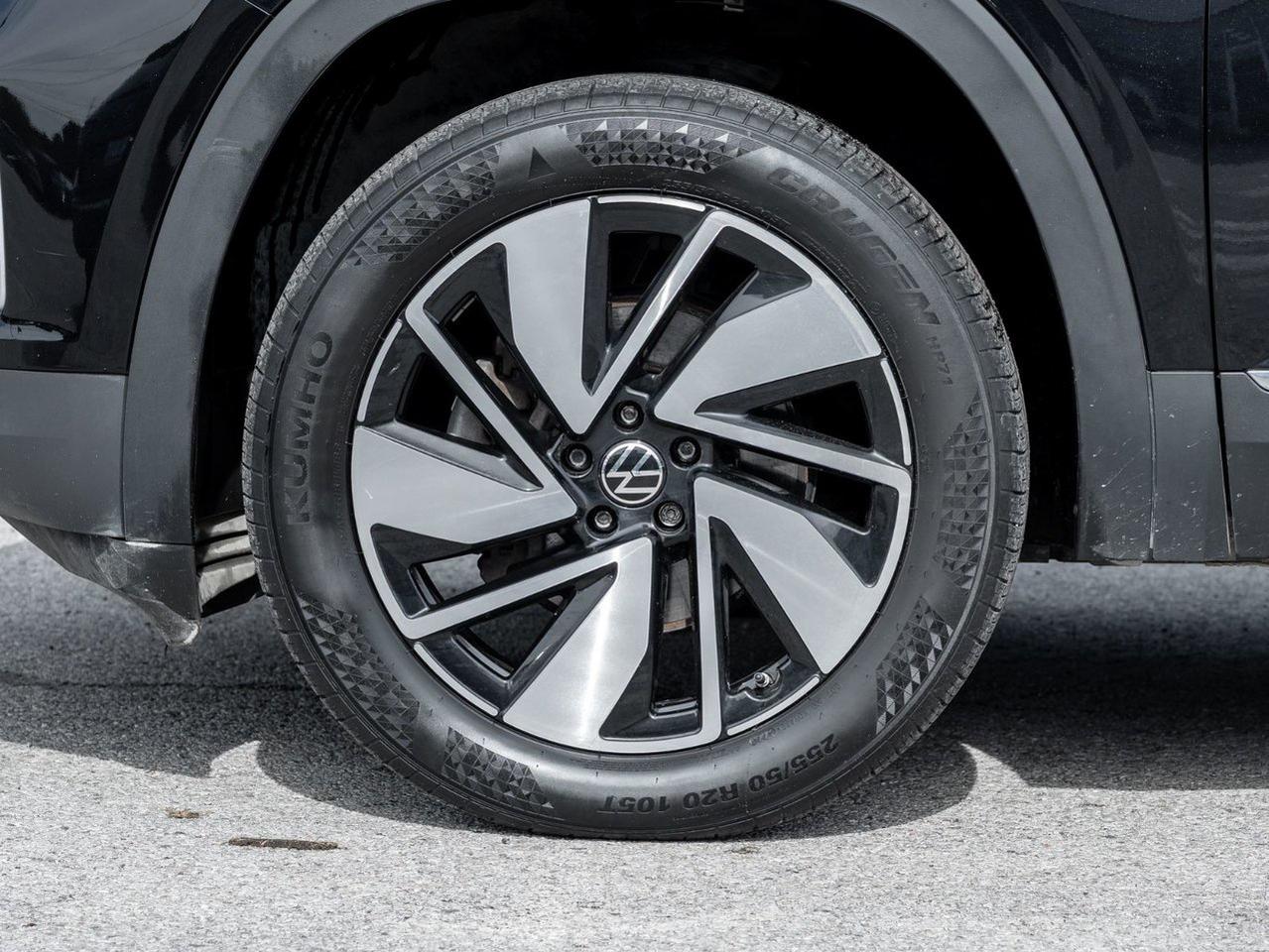 2024 Volkswagen Atlas HIGHLINE Photo
