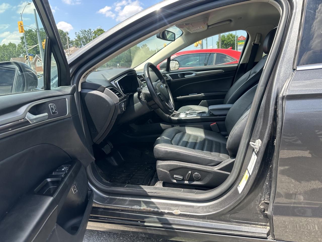 2018 Ford Fusion Fusion Energi SE Photo