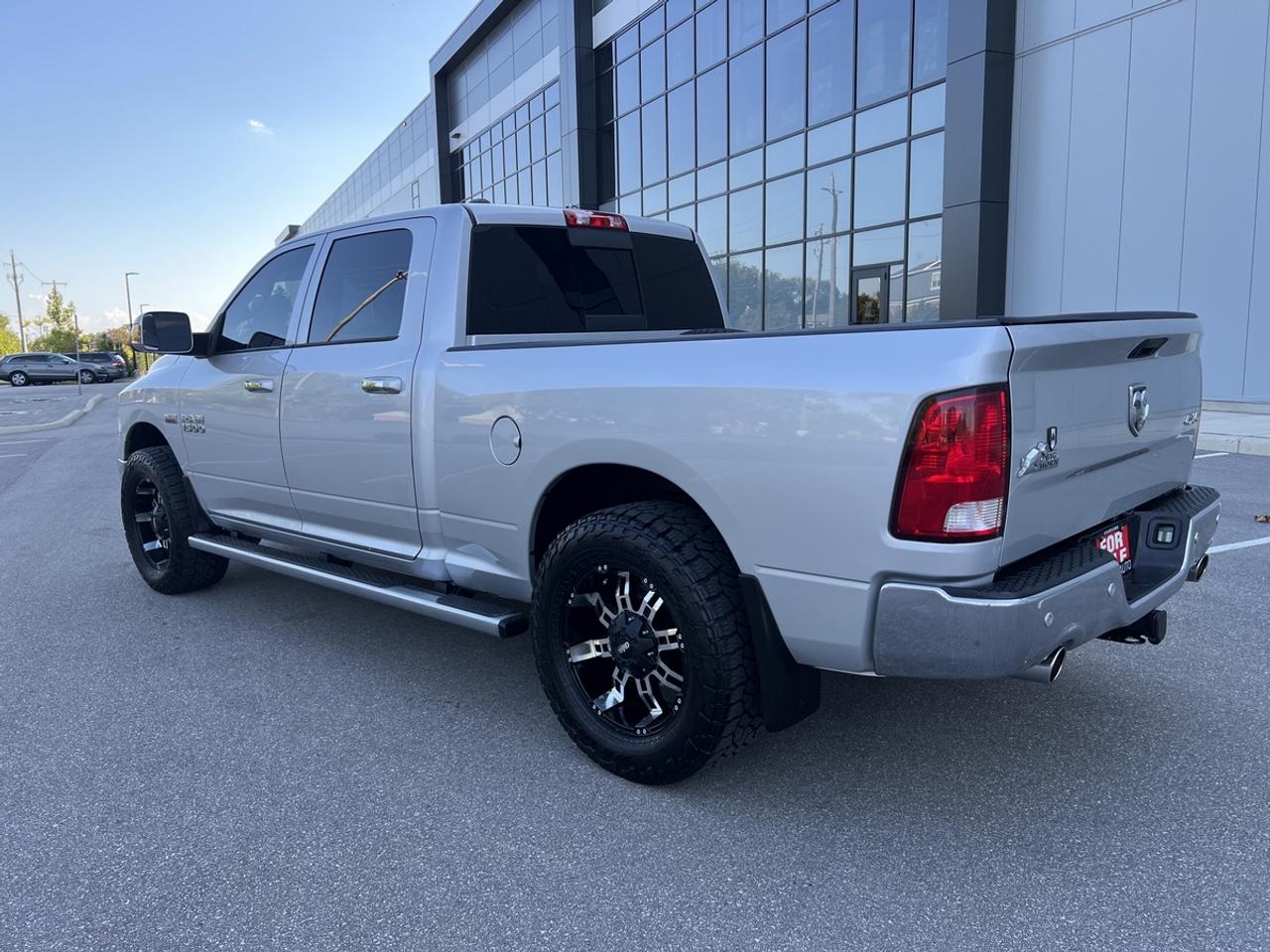 2015 RAM 1500 Big Horn Photo
