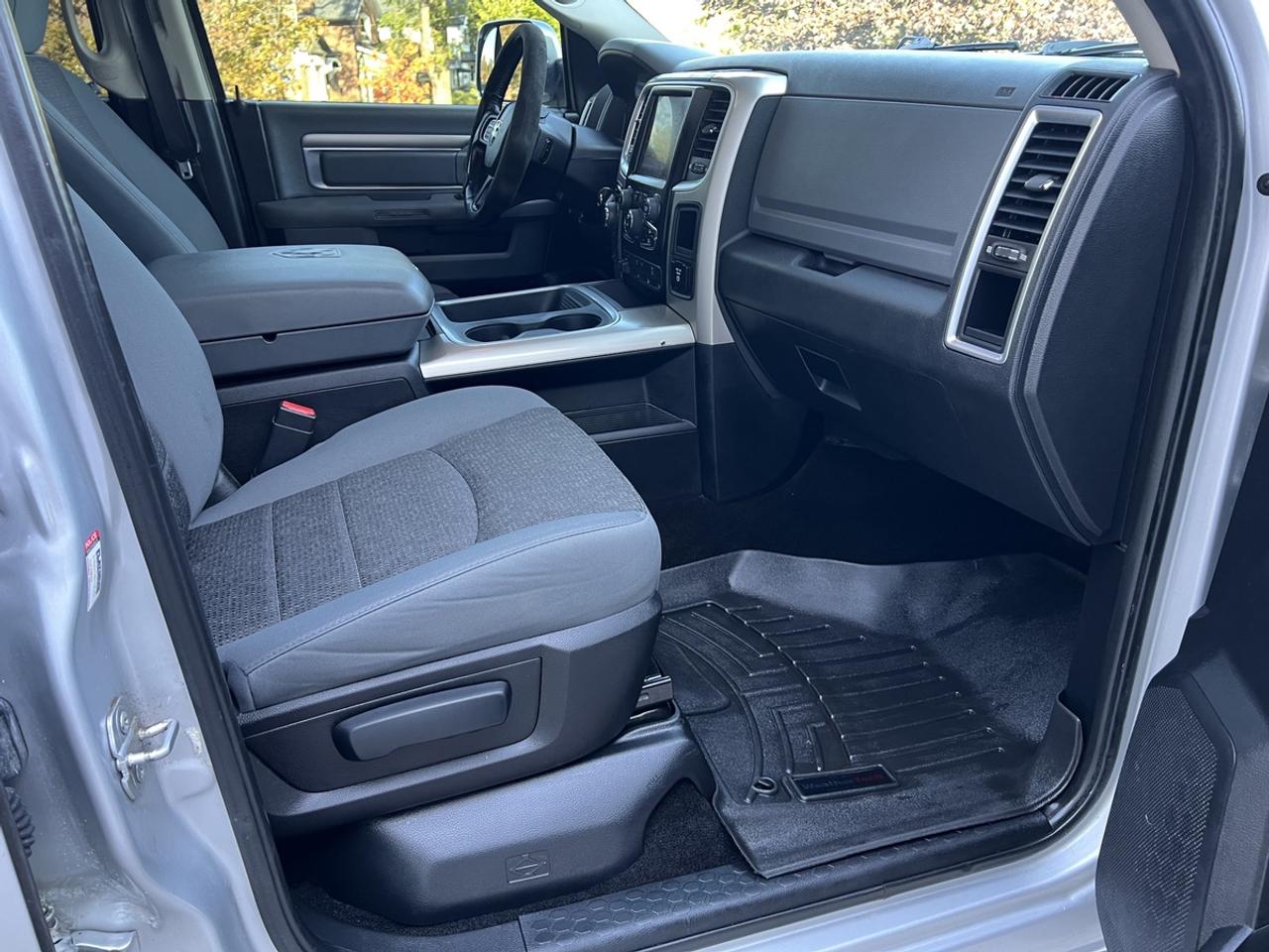 2015 RAM 1500 Big Horn Photo