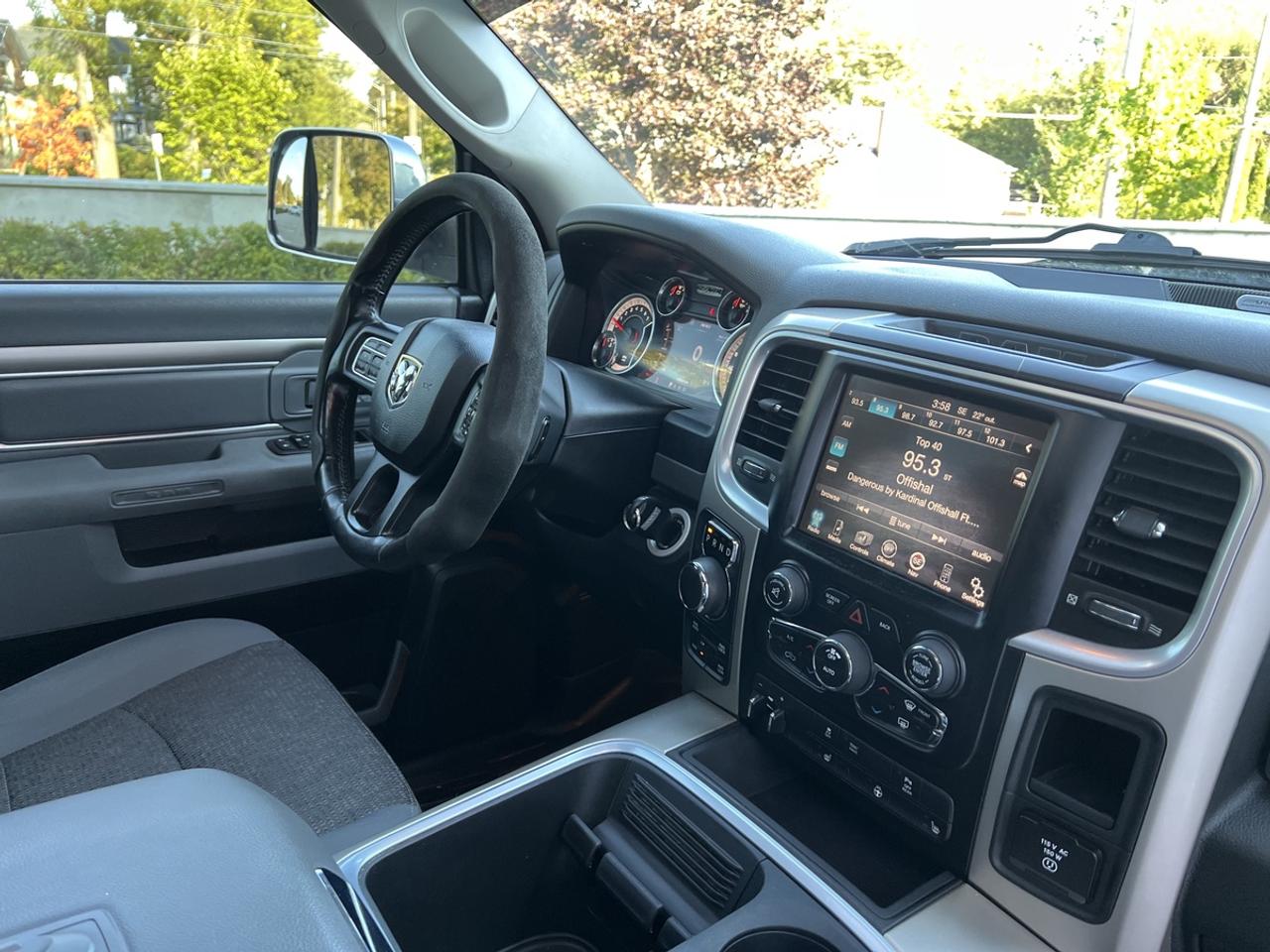 2015 RAM 1500 Big Horn Photo