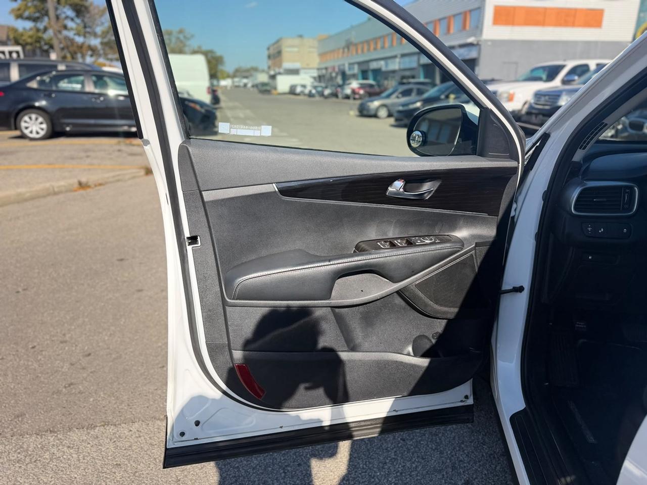 2020 Kia Sorento LX Photo