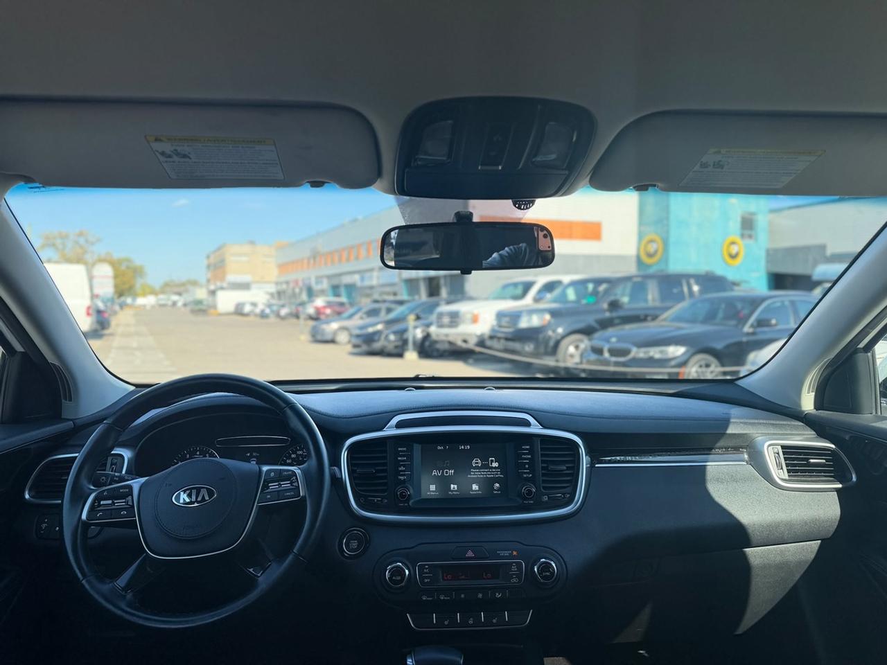 2020 Kia Sorento LX Photo