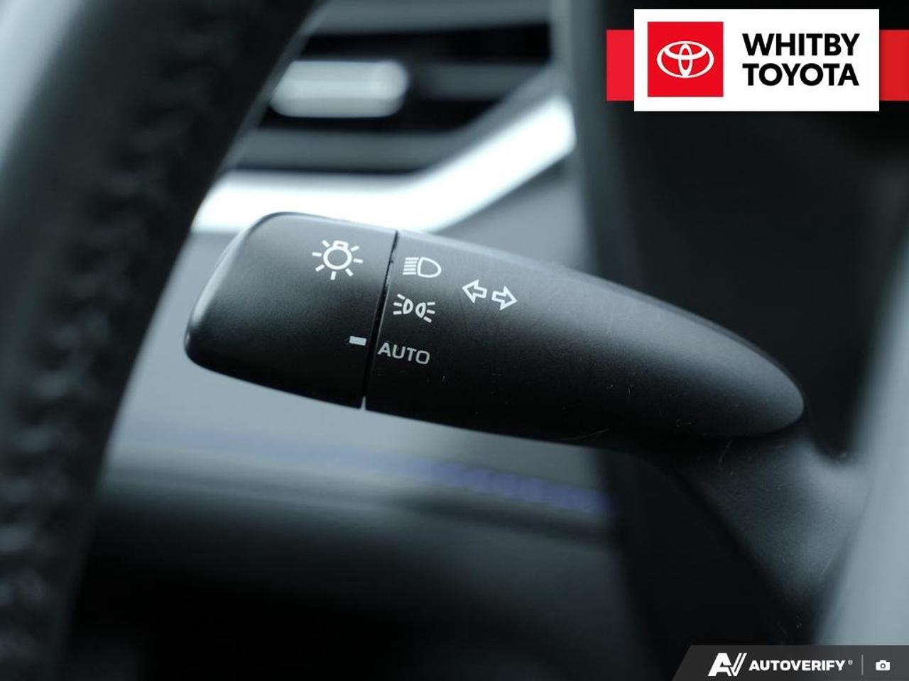 2023 Toyota RAV4 Hybrid XSE 2.5L Photo