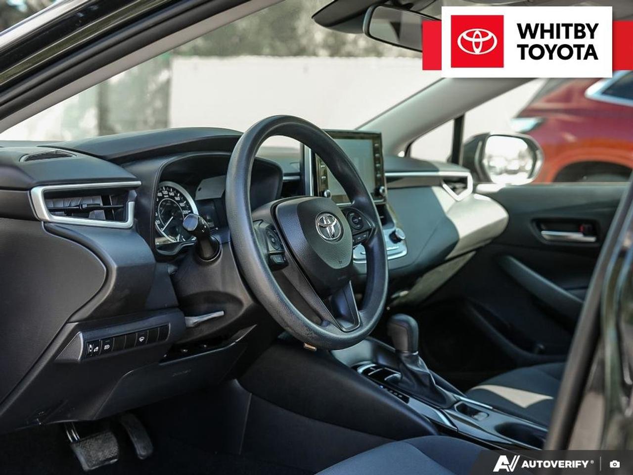 2020 Toyota Corolla LE 1.8L Photo