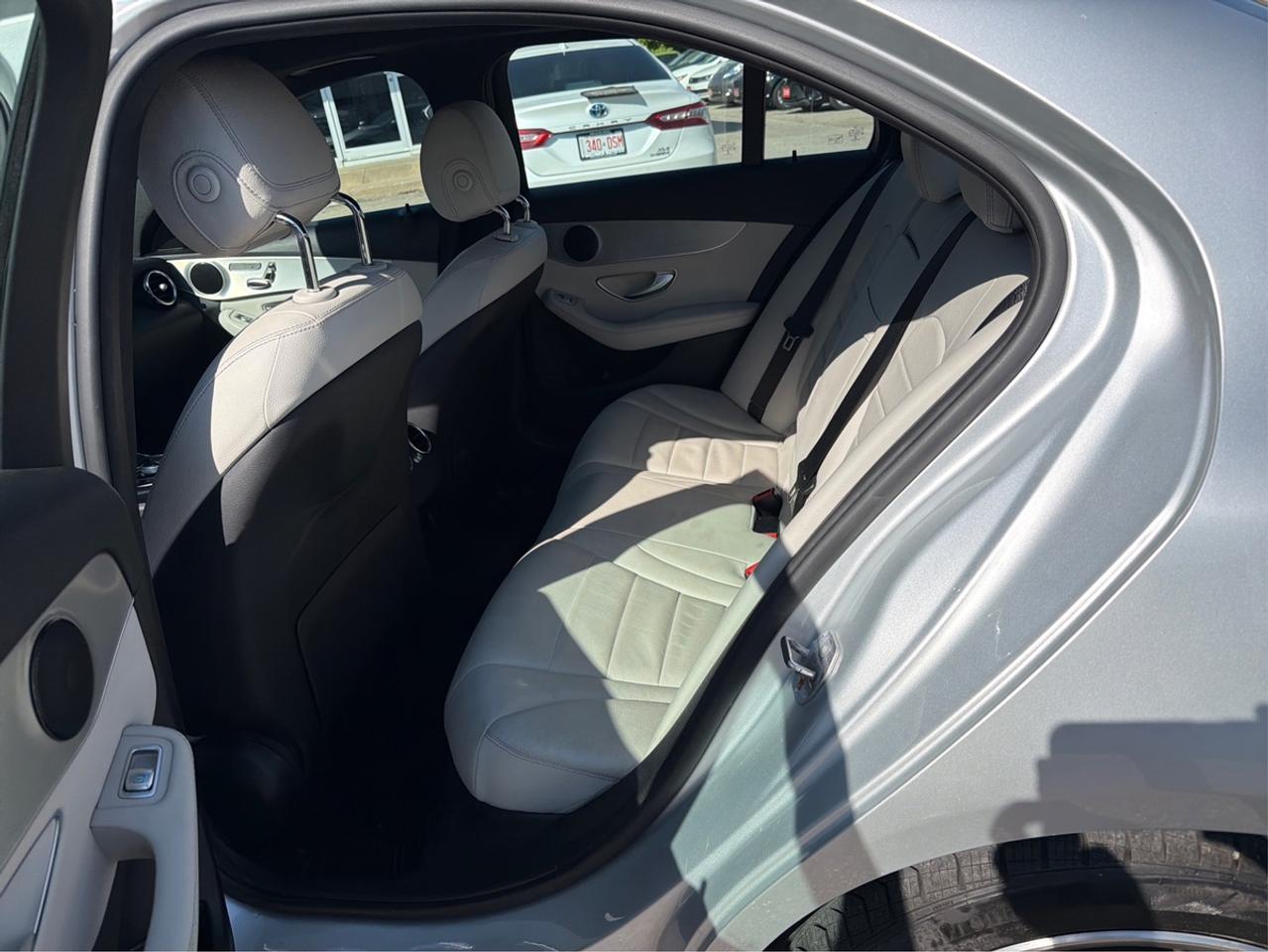 2017 Mercedes-Benz C-Class C 300 Photo