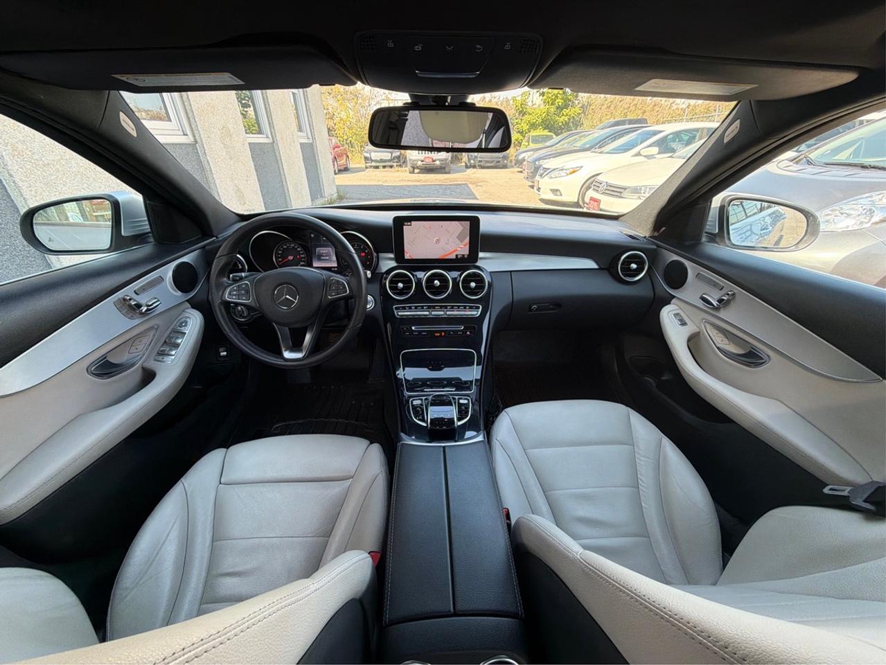 2017 Mercedes-Benz C-Class C 300 Photo