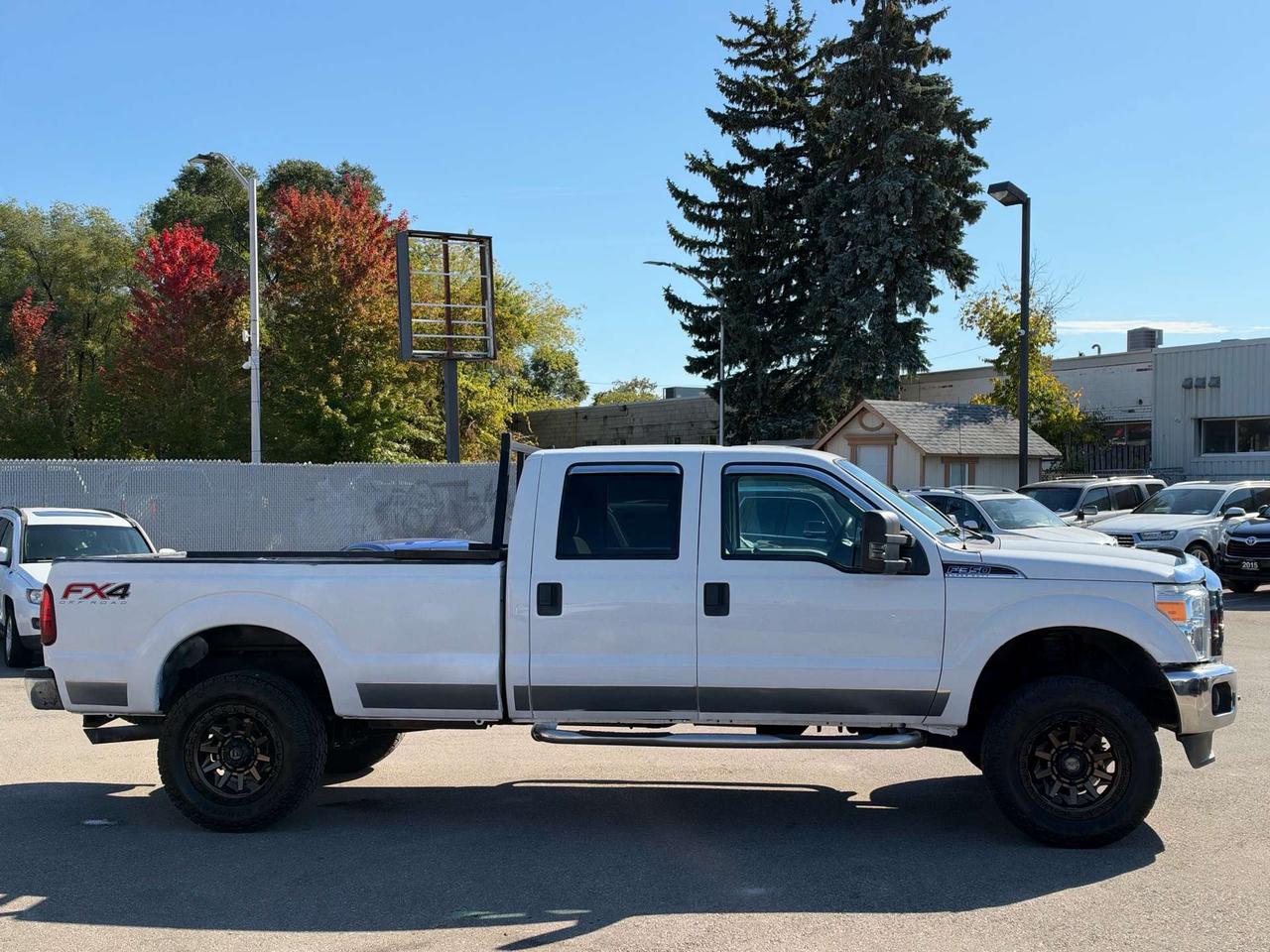 2012 Ford F-350 Super Duty 4WD Crew Cab 172 XLT FX4   AS IS   GOOD CONDITION Photo3