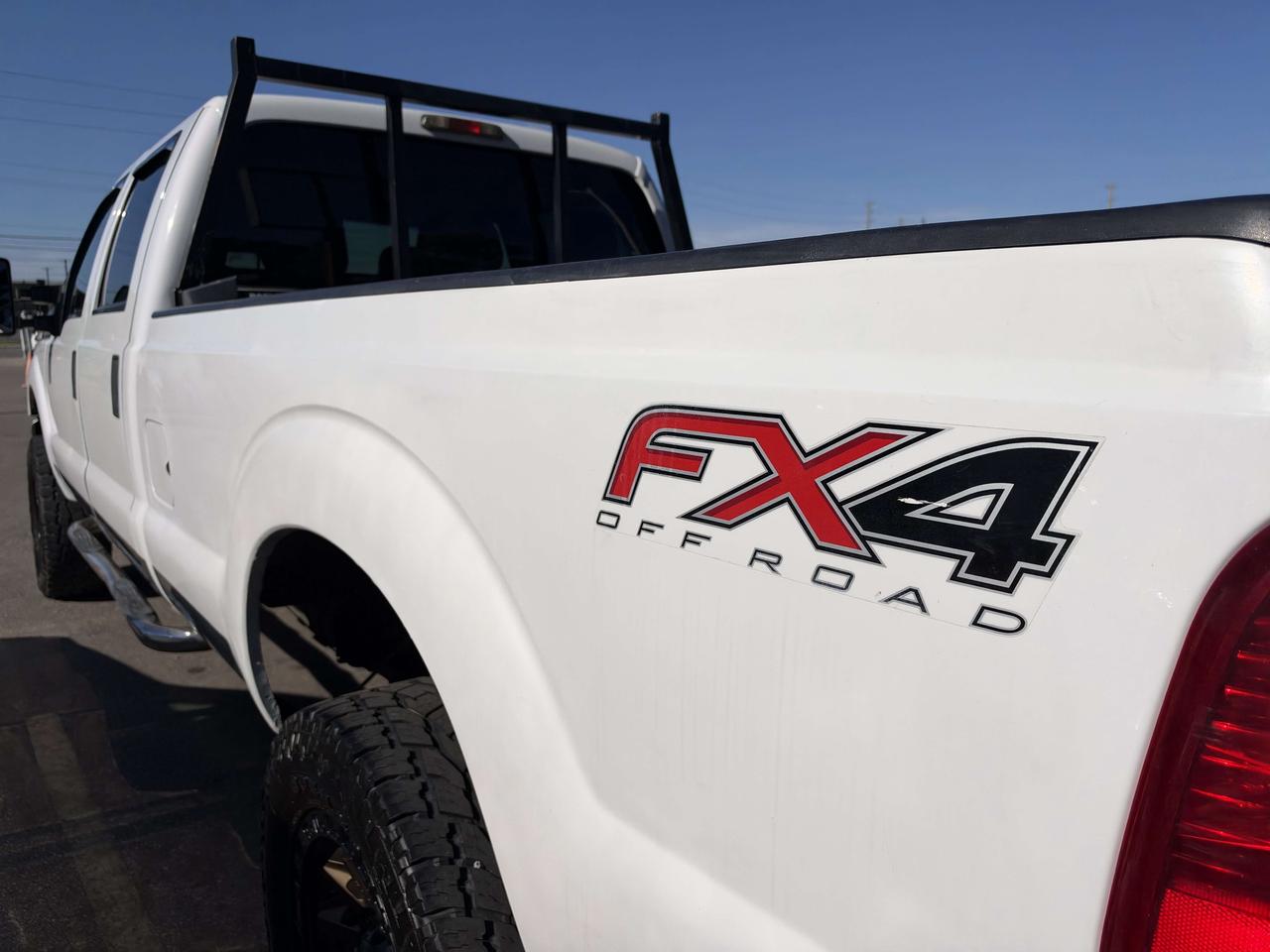 2012 Ford F-350 Super Duty 4WD Crew Cab 172 XLT FX4   AS IS   GOOD CONDITION Photo