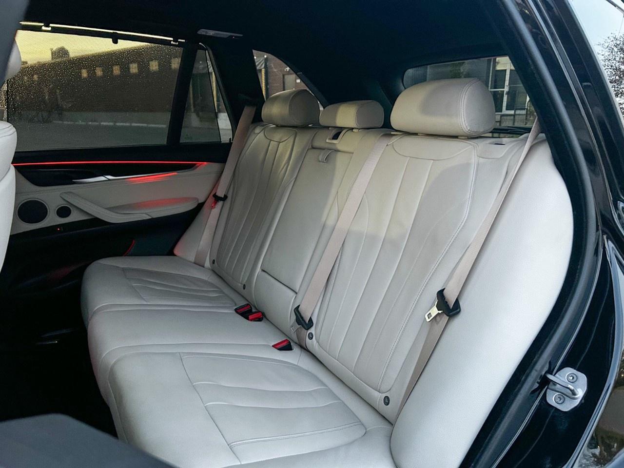 2018 BMW X5 Diesel / M package / Fully Optioned Photo
