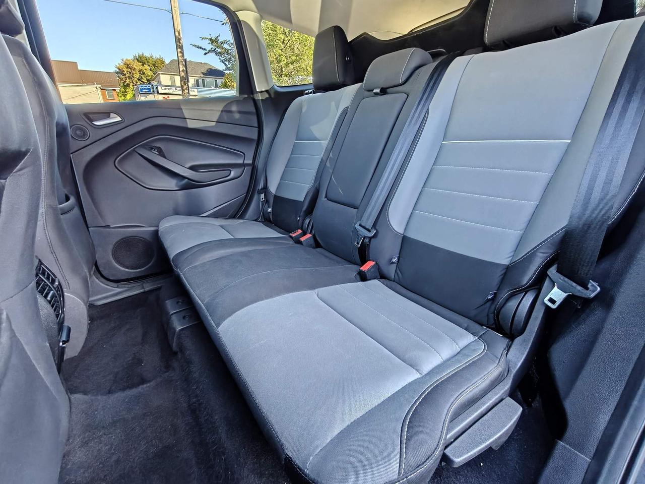 2015 Ford Escape SE 4dr 4x4 Photo