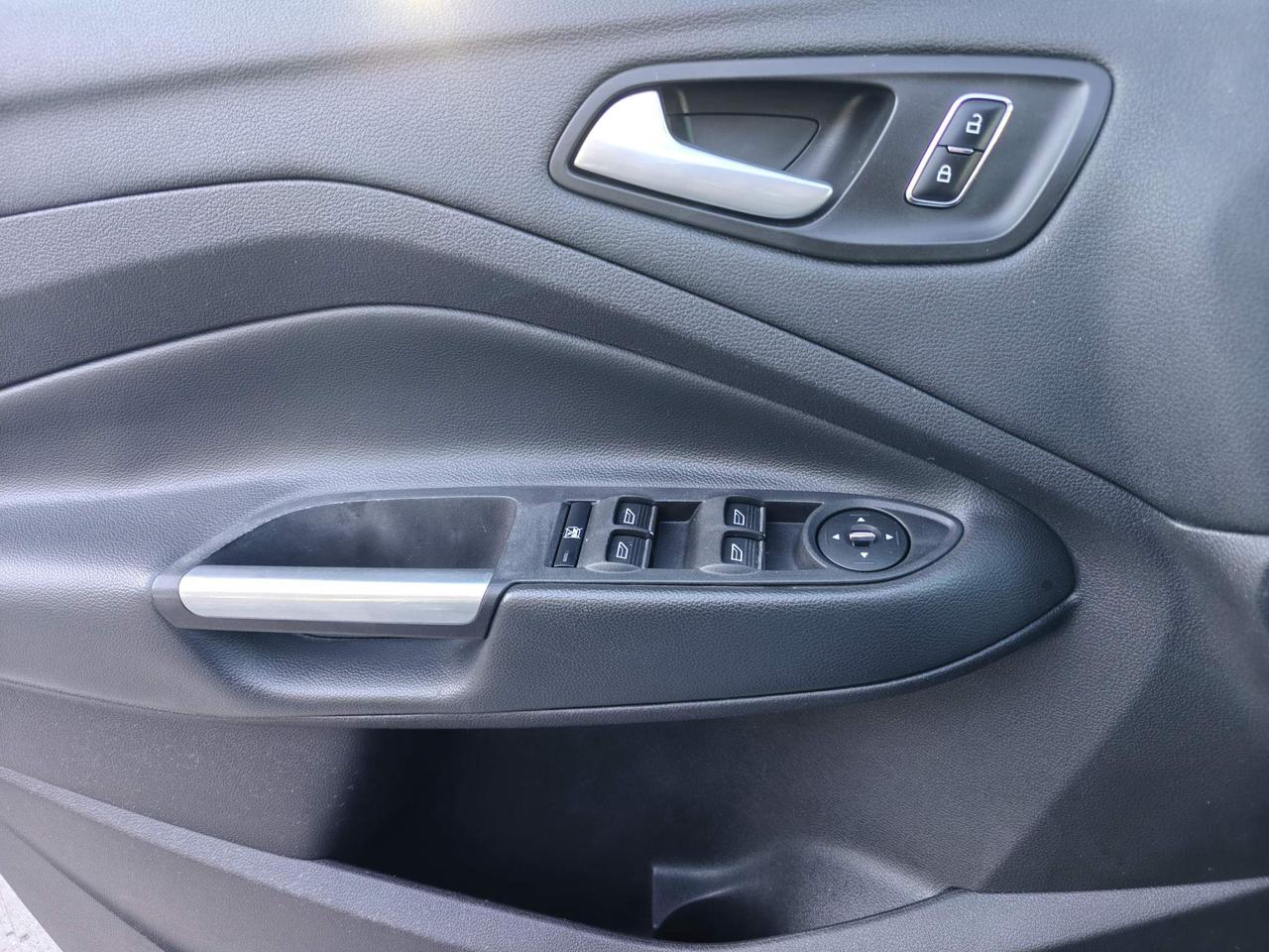 2015 Ford Escape SE 4dr 4x4 Photo