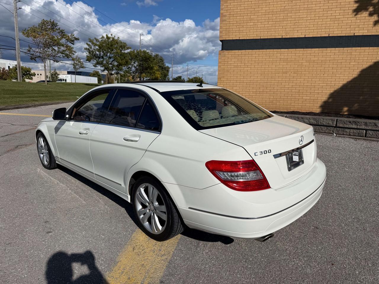 2008 Mercedes-Benz C-Class C300 4MATIC Navigation Back Up Camera AWD Photo