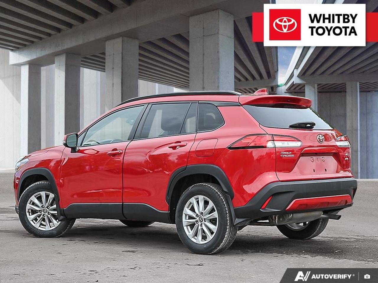 2022 Toyota Corolla Cross LE 2.0L Photo