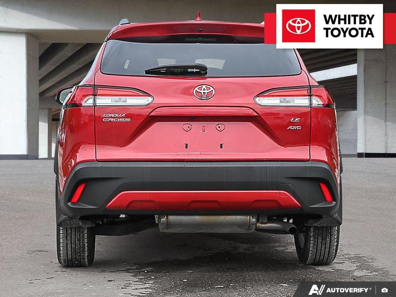 2022 Toyota Corolla Cross LE 2.0L Photo