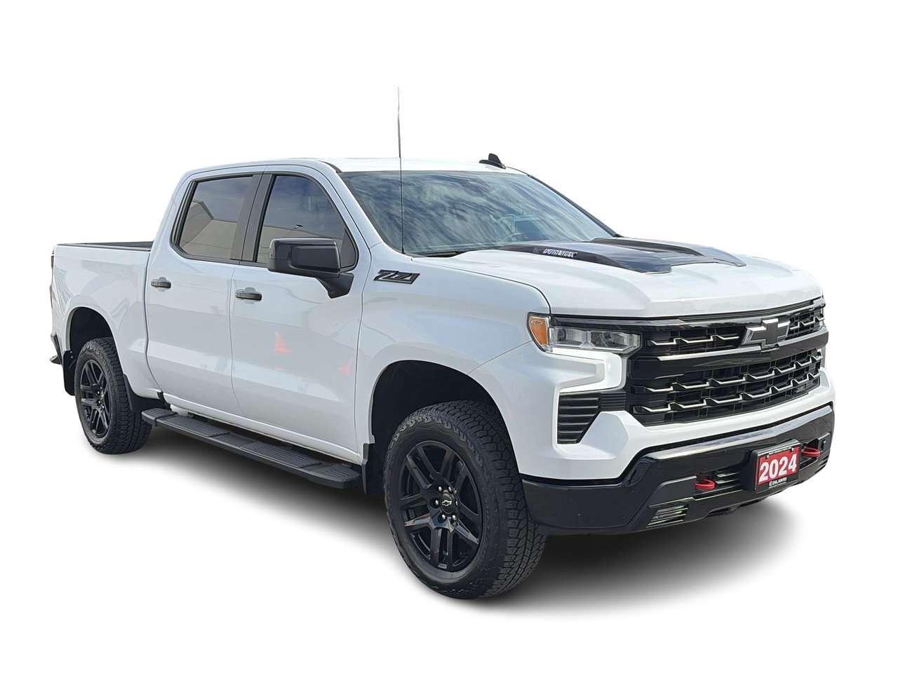 2024 Chevrolet Silverado 1500 Crew Cab Short Box 4-Wheel Drive LT Trail Boss 3.0 Photo5